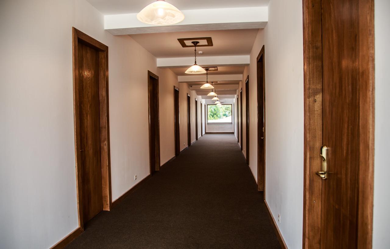 Dem Hotel Soukhoumi Extérieur photo